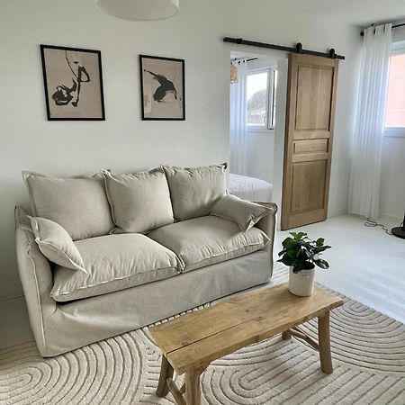 Au Coeur De La Ponetie Apartment Aurillac Bagian luar foto